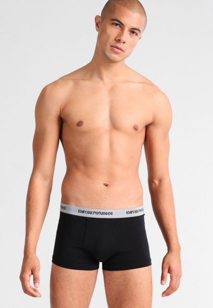 Armani Shorts zwart M -