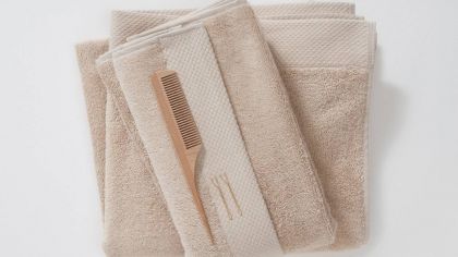 Lasa Home Handdoek 50x100 camel U -