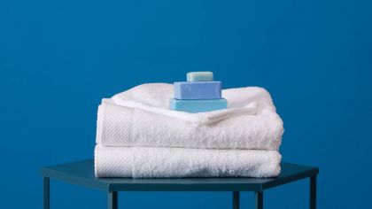 Lasa Home Handdoek 50x100 wit U -