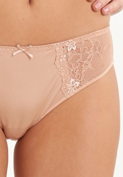 Linga Dore Slip Daily Lace huidskleur Xxl