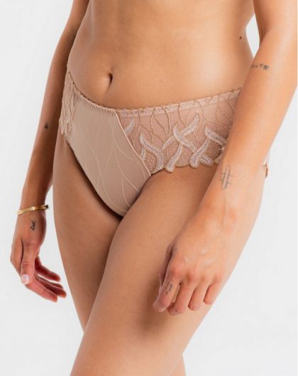 Louisa Bracq Hipster Julia Chair huidskleur 40 -