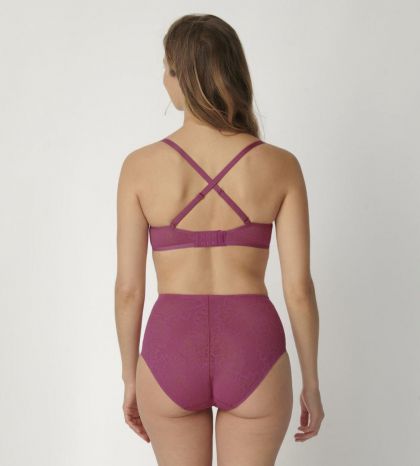 Triumph Fit Smart P01 EX fuchsia 02 -