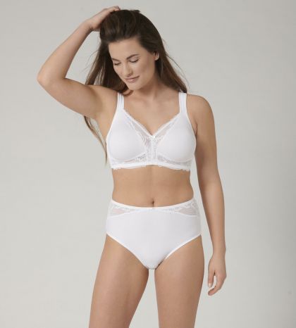 Triumph Modern Lace + Cotton N wit 100 E