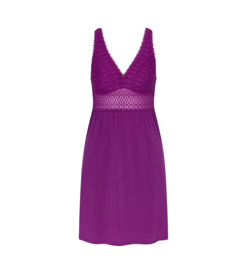 Triumph Nachtkleed Aura Spotlight NDK X fuchsia 44 -