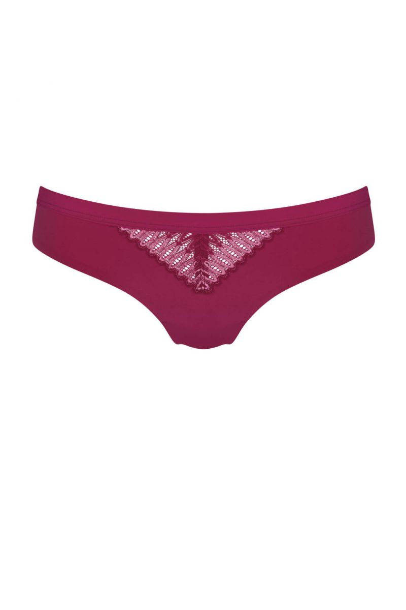 Triumph Slip Aura Spotlight Brazilian rood 36 -